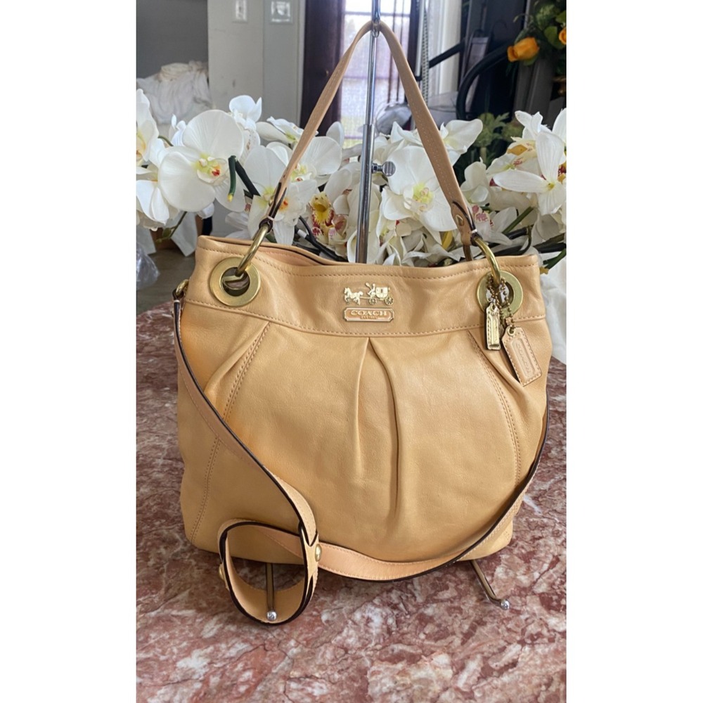 COACH Madison Apricot Leather‎ Hippie Handbag/Crossbody Bag 14576, $295